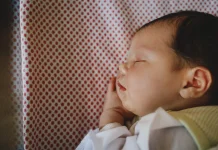 Penyebab Anak Menangis Menjelang Tidur