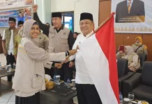 Plt Gubernur Riau Apresiasi Pelayanan Haji 1447 H saat Sambut Jemaah Kloter BTH 10