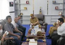 Massa Aksi Datangi Kantor Bupati, Bistamam Langsung Buka Ruang Dialog