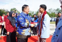 Plt Gubri Titip Empat Misi Pembangunan kepada 4.037 Mahasiswa Kukerta Unri