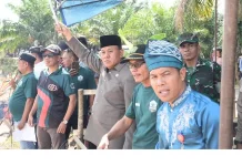 Diikuti 47 Jalur, Bupati Suhardiman Lepas Pacu Jalur Pangean di Tepian Burondo