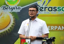 Ketan Talam Durian Sepanjang 1 Kilometer Antar Pekanbaru Raih Rekor MURI Dunia