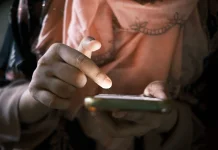 Sembilan Tanda Kamu Mengalami ‘Brain Rot’ akibat Terlalu Lama Scroll HP
