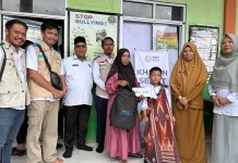 YBM PLN Bersama IZI Riau Gelar Khitan Massal Anak Sholeh di Indragiri Hulu