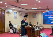 Camat Marpoyan Damai Raih Gelar Doktor IPDN dengan Predikat Sangat Memuaskan