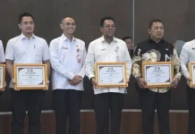 Pemko Pekanbaru Pertahankan Predikat Informatif di KI Riau Award 2025
