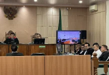 Mantan Plt Gubernur Riau Djohermansyah Djohan Bersaksi di Sidang Abdul Wahid