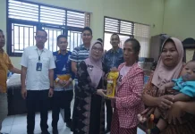 Wabup Kampar Tinjau Penyaluran Bantuan Pangan