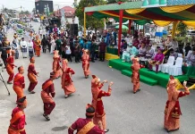 Kontingen Kabupaten Kampar Semarakkan Pawai Ta'aruf MTQ Riau