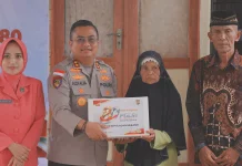 Bedah Rumah Ibu Raskem, Kado Istimewa Hari Bhayangkara Polres Meranti
