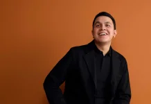 Rilis 'Teh Hijau', TULUS Rayakan Kehampaan lewat Musik Riang