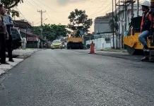 Drainase Ambles Bikin Badan Jalan Terkikis, PUPR Pekanbaru Turun Perbaiki