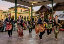 Zapin Mempura Warisan Budaya Melayu Siak Terus Menari Menjaga Jati Diri Daerah