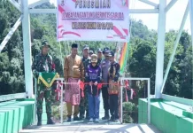 Wabup Kampar Resmikan Jembatan Gantung Perintis Garuda Bantuan Presiden RI