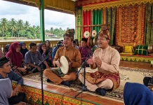 Madihin Warisan Seni Tutur Banjar yang Tetap Hidup di Indragiri Hilir
