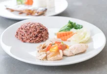 Nasi Merah Solusi Sehat Menurunkan Berat Badan