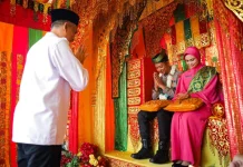 Penyambutan Hangat dan Tepuk Tepung Tawar Sambut Kapolres Dumai yang Baru