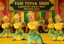 Tari Tepak Sirih Identitas Budaya dan Simbol Penghormatan Masyarakat Rokan Hulu