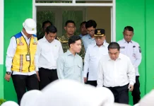 Kunjungi MIN 1 Rohil, Wapres Gibran Tinjau Fasilitas Pembelajaran Digital