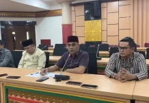 Ketua DPRD Riau Minta Maaf atas Keributan Parisman dan Eet