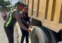 Polres Kampar Lakukan Ramp Check Kendaraan di Tapung