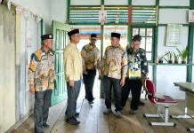Bupati Inhil Tinjau Revitalisasi SDN 005 Pulau Burung