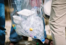 Sepuluh Cara Mengurangi Limbah Plastik dalam Kehidupan Sehari-hari