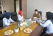Sekda Kampar Perkuat Sinergi Bersama PMI