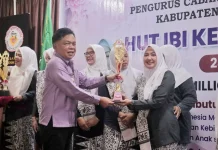 HUT IBI Ke-75, Bupati Asmar: Bidan Garda Terdepan Pelayanan Kesehatan Ibu dan Anak