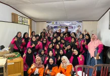STIKes Tengku Maharatu Ajak Ibu PKK Cegah Stunting dengan Olahan Ikan