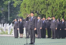 Peringati Hari Pengayoman ke-81, Kemenkum Riau Tabur Bunga di Taman Makam Pahlawan