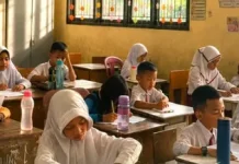 Puluhan Ribu Siswa Pekanbaru Bakal Terima Seragam Gratis Oktober Mendatang