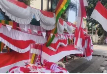 Menjelang HUT RI, Penjualan Bendera Tak Seragam