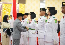 Pasukan Paskibra Kepulauan Meranti Resmi dikukuhkan