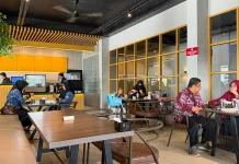 Cafe Menjadi Andalan saat Istirahat Siang Bekerja