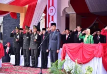 Bupati Kampar Pimpin Upacara HUT RI di Lingkungan Pemkab Kampar