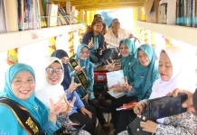 Pustaka Apung Hadirkan Literasi Pesisir Inhil