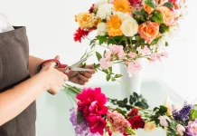 Perbedaan Ikebana vs Flower Arrangement Modern