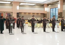 Kajati Riau Lantik Aspidsus dan Lima Kajari