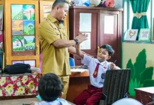 Pemko Pekanbaru Targetkan Seragam Sekolah Gratis Rampung Oktober