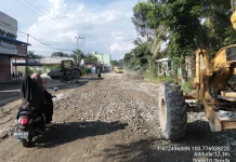 Gerak Cepat Plt Gubri, 3 Ruas Jalan di Rohil Diperbaiki untuk Masyarakat