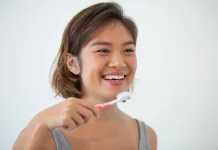 Sikat Gigi Rutin Jadikan Senyum Sehat