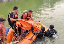 Berenang di Kolam Bekas Galian, Pemuda 20 Tahun Tenggelam di Pekanbaru