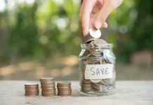 Menabung atau Investasi? Kenali Perbedaannya sebelum Mengelola Keuangan