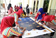 Batik Mandau dan Dumai : Kemandirian Ekonomi yang Dilukis dalam Helai Pelestarian