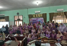 Magister Biologi UNRI Latih Guru Biologi Pekanbaru Susun Soal TKA Berbasi HOTS