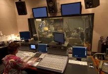 Pengaruh Foley Mixer dalam Keselarasan Audio Film