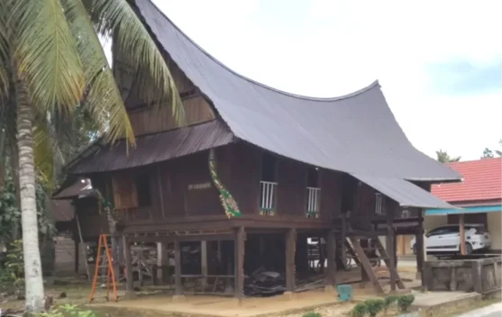 Jejak Sejarah Rumah Lontiok di Kuok Kampar