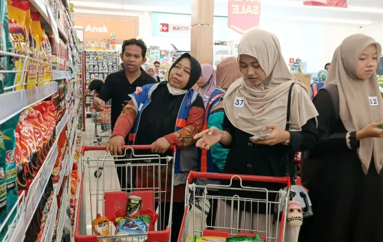 Physic Ramadan Care 2026: Belanja Kebutuhan Lebaran Bersama Dhuafa