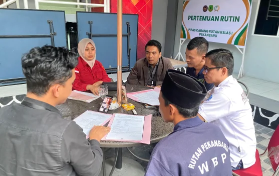 Kejari Pekanbaru Limpahkan Kasus Korupsi KUR ke JPU